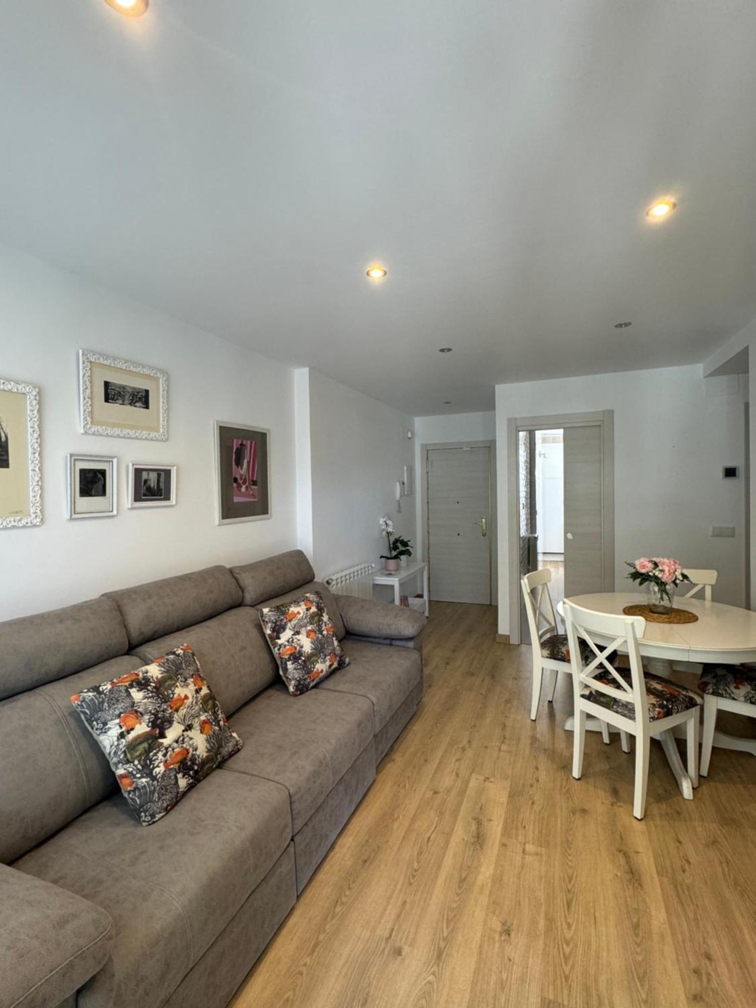 Alcala Luxury Piso Completo De 80M Apartment Alcala de Henares Ngoại thất bức ảnh